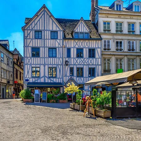 Raf & Liza Sublime F2 Proche Vieux-marche * Rouen